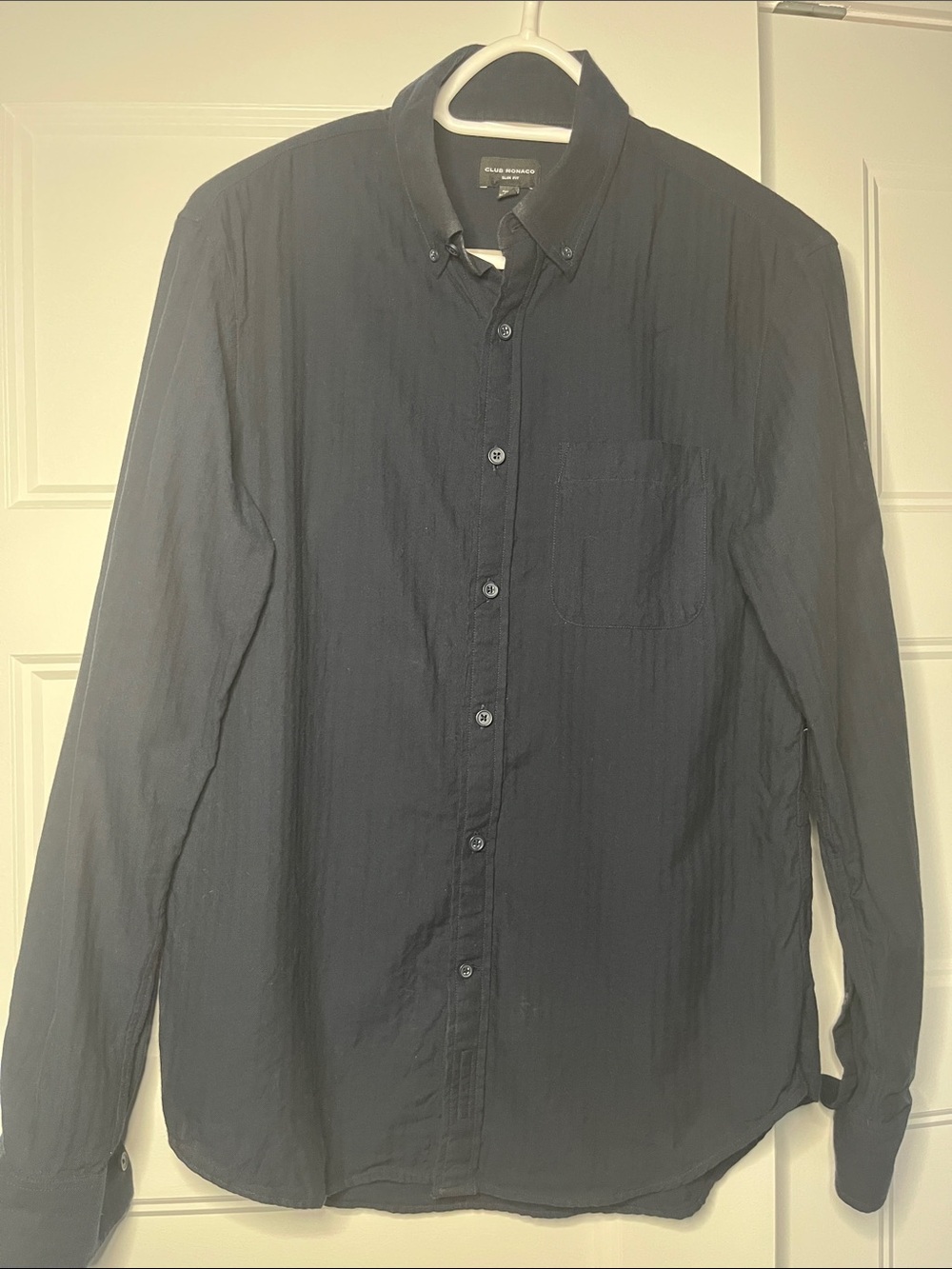 Club Monaco Button-Down Shirt in Dark Navy Blue